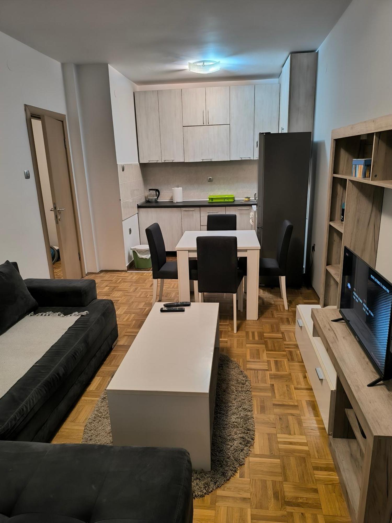 Oaza Mira + Free Parking Apartment Novi Sad Exterior foto